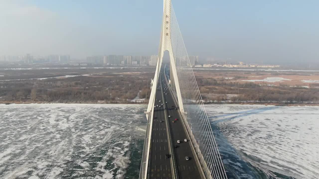 松浦大桥 冰面 松花江视频素材