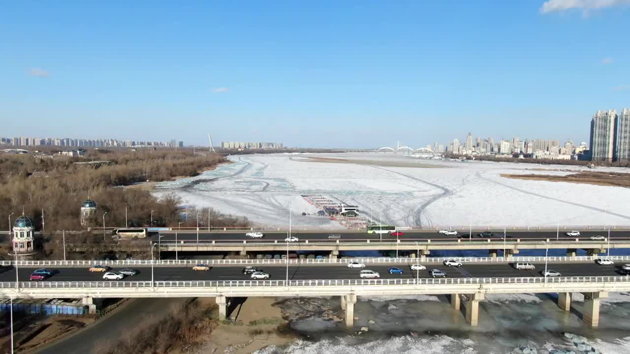 松花江公路大桥 车流视频素材