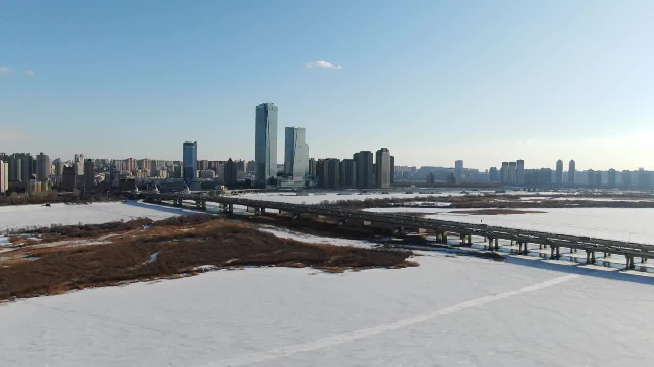 松花江公路大桥 车流视频素材