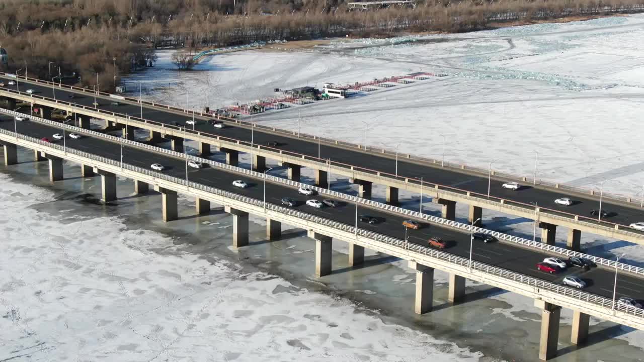 松花江公路大桥 车流视频素材