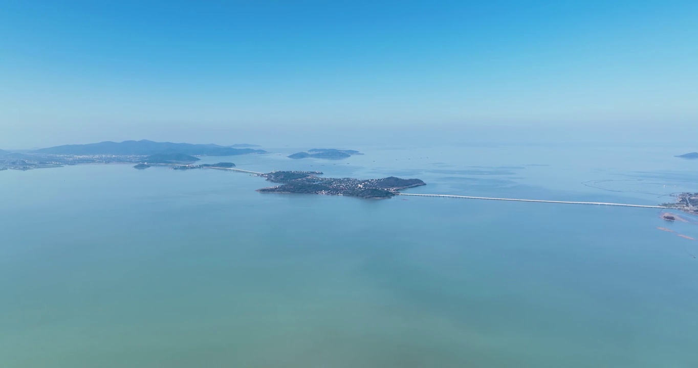 苏州太湖西山岛及太湖大桥航拍视频素材