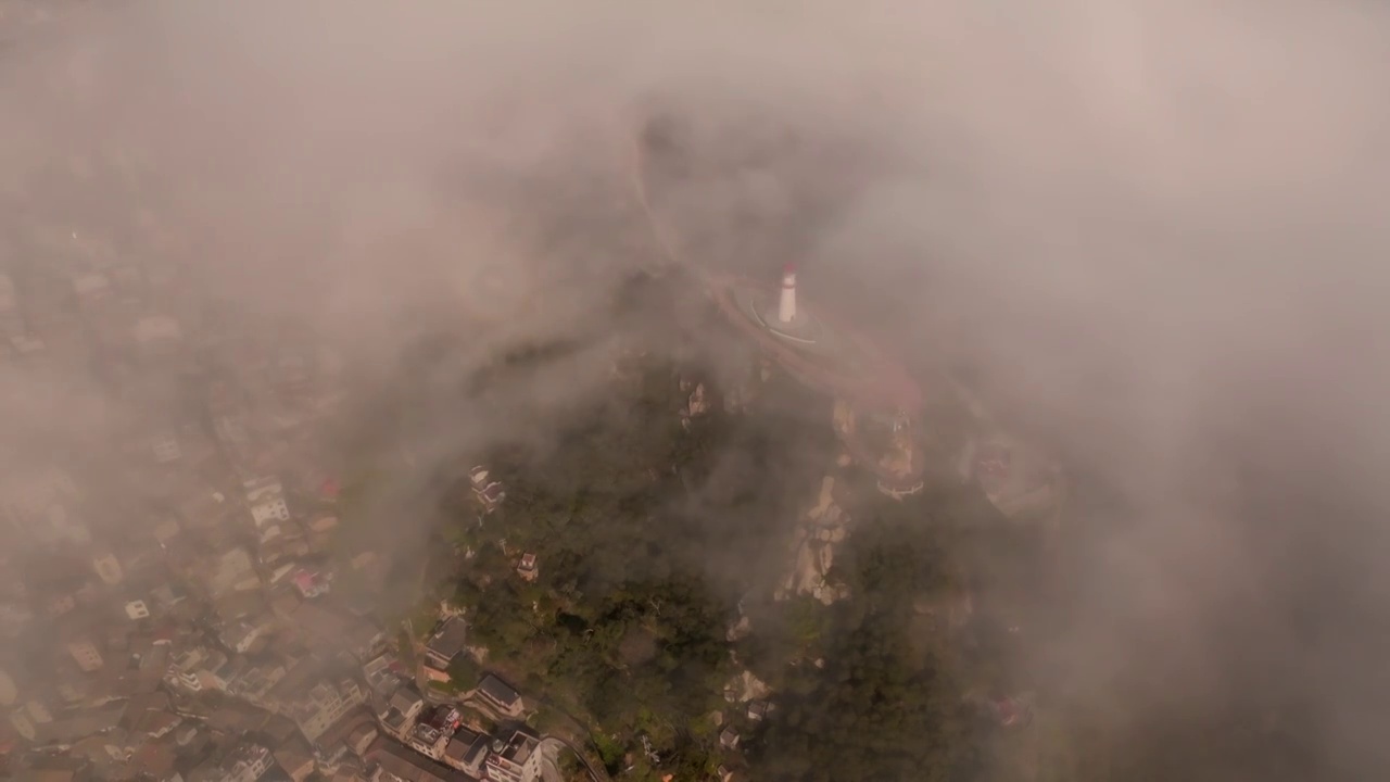 航拍福建连江海上云雾视频素材