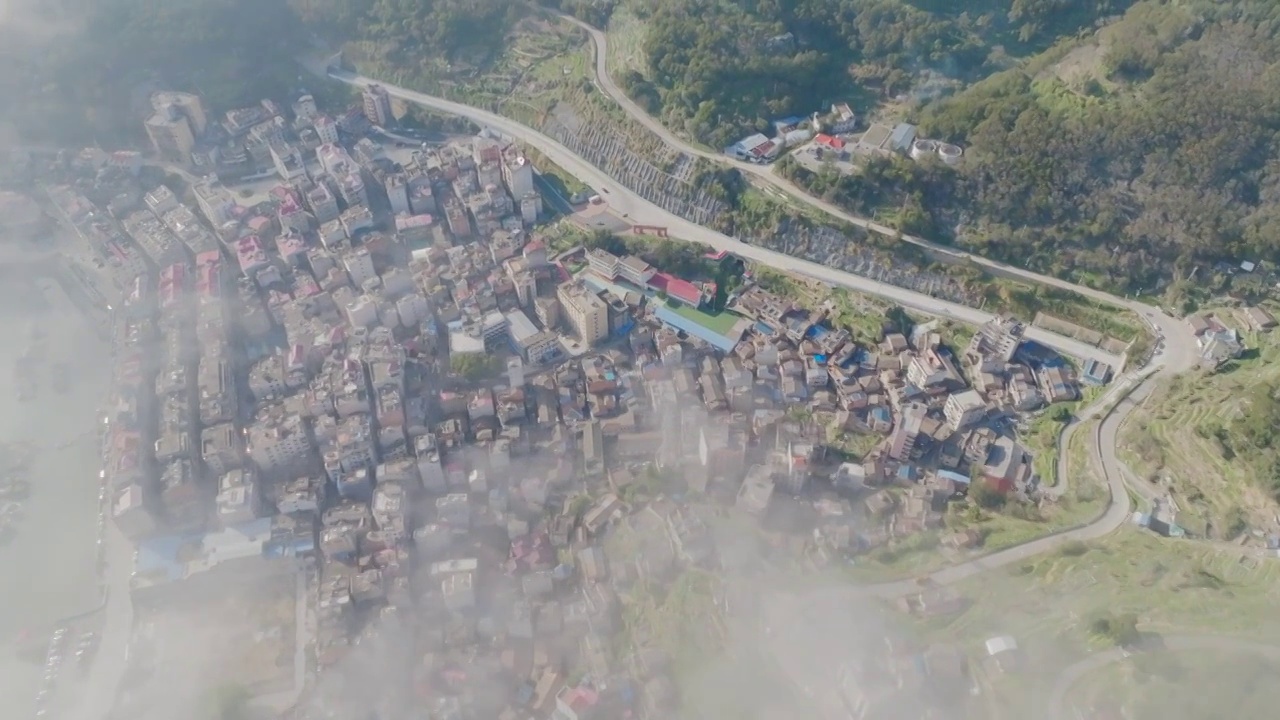 航拍福建连江海上云雾视频素材