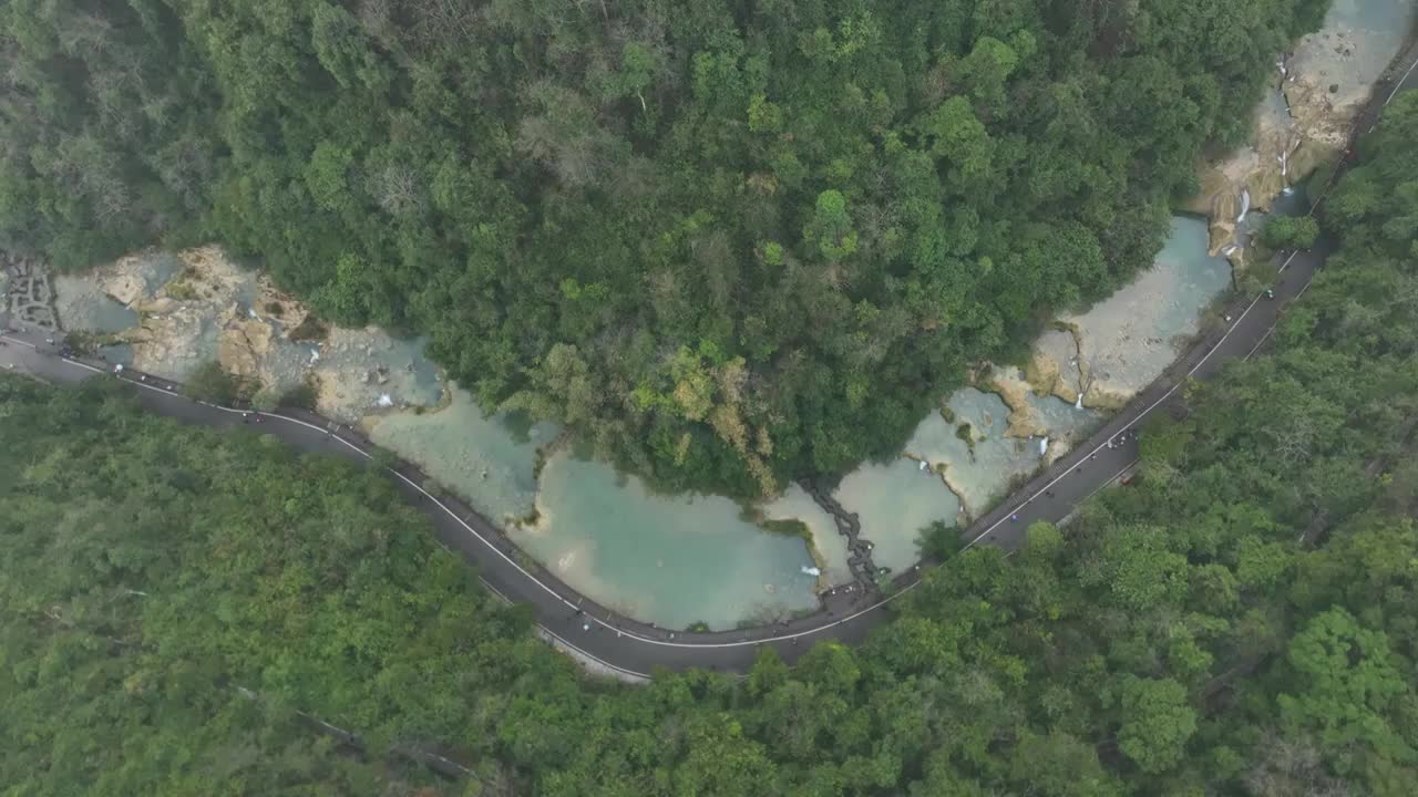 贵州荔波小七孔景区瀑布群视频素材