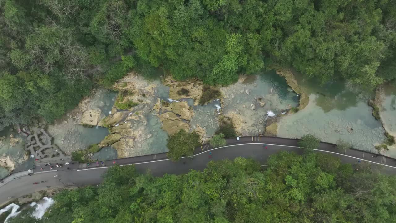 贵州荔波小七孔景区瀑布群视频素材