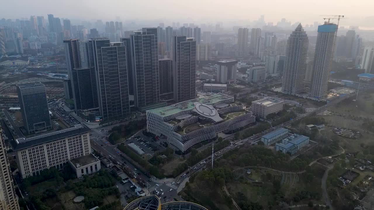 武汉 湖北省图书馆 烟霞路 武汉万达电影乐园 沙湖公园 地标视频素材