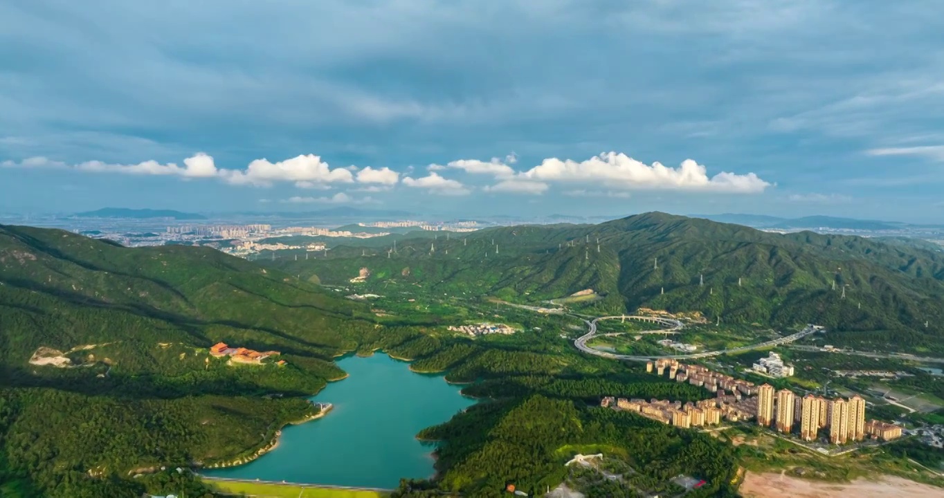 4k珠海斗门黄杨山金台寺水库航拍延时视频素材