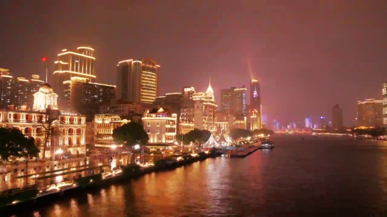 雨夜延时岭南广州珠江两岸粤海关广州大桥沿江路现代绚丽夜景珠江夜游花船繁华盛世灯光璀璨霓虹闪烁灯火通明视频素材