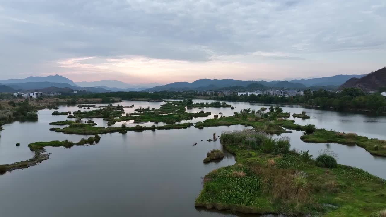 4K航拍河流生态视频素材