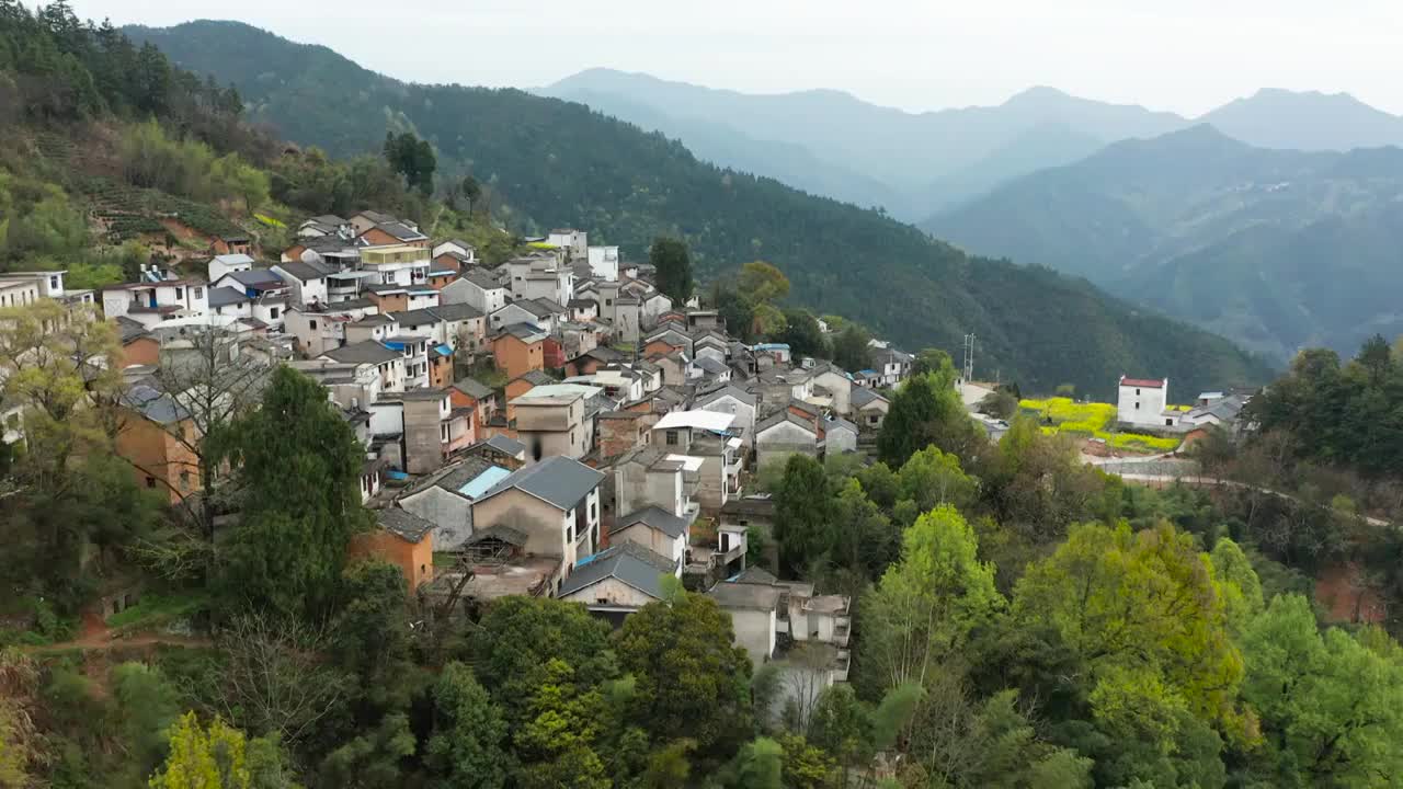 皖南山区歙县岔口镇高庄村航拍合集视频素材