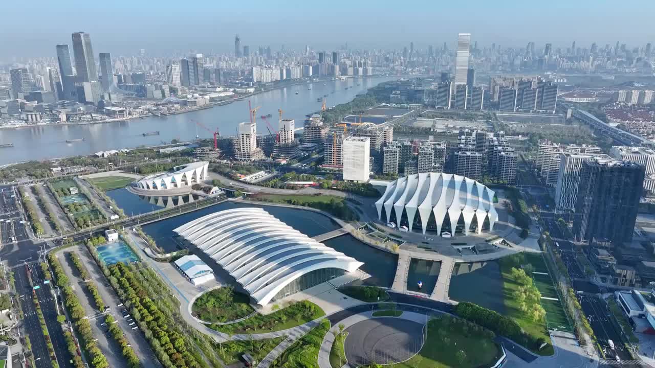 上海东方体育中心浦东建设前滩发展上海地标特写视频素材