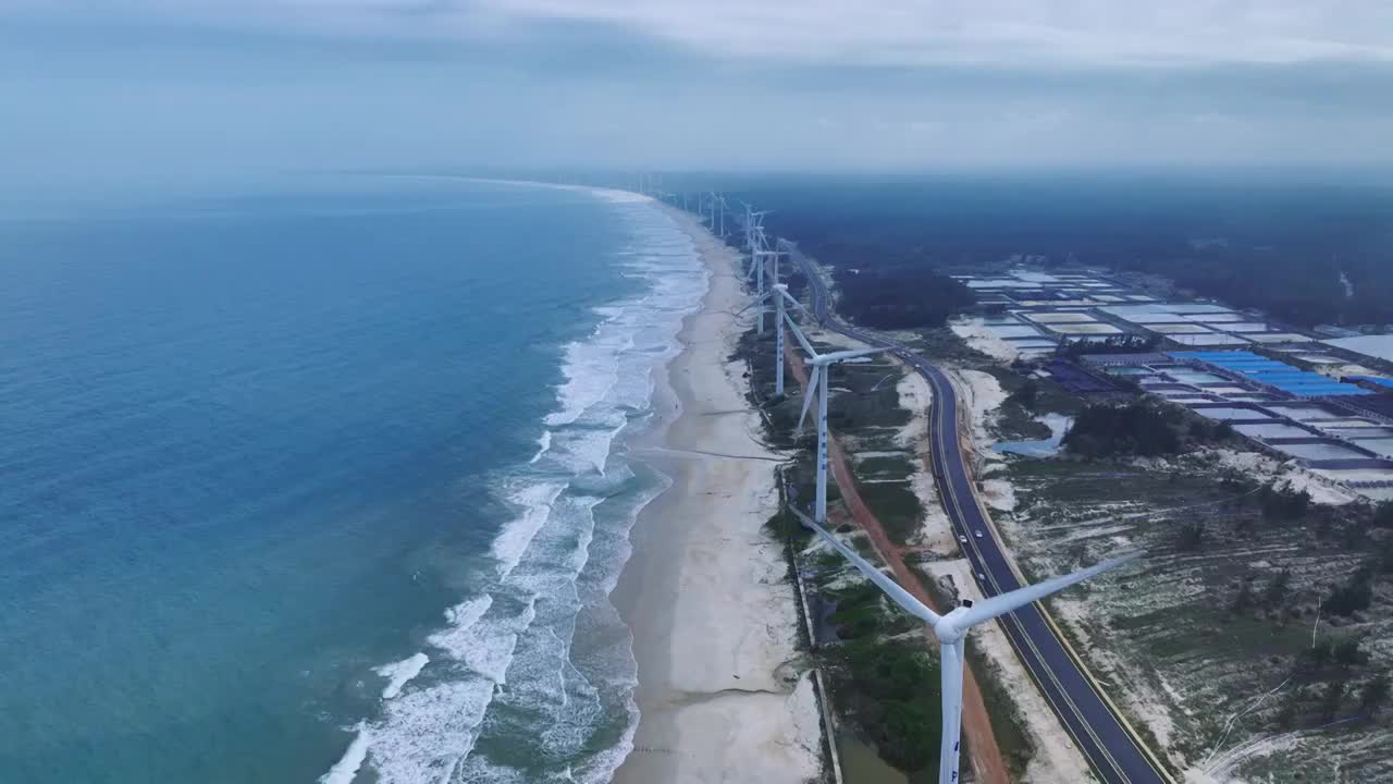 海边风力发电新能源航拍视频素材