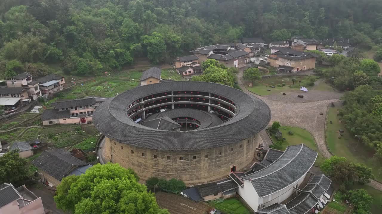 福建永定土楼景区的振成楼视频素材