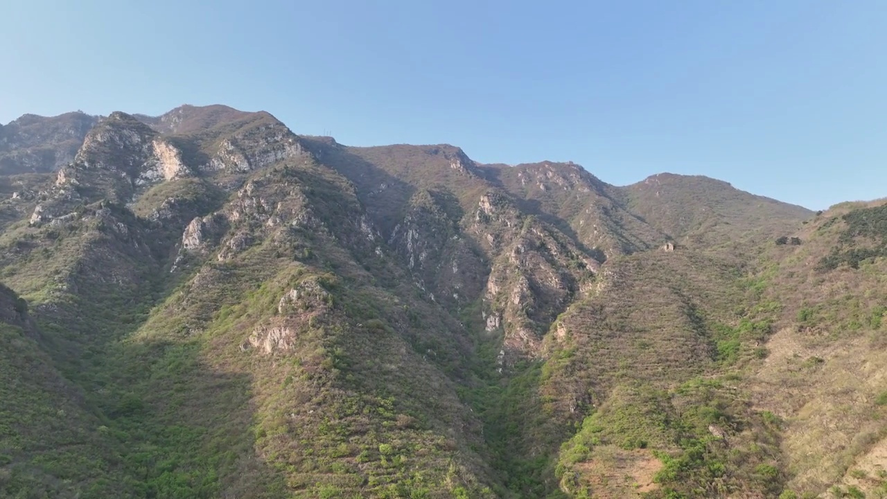 北京怀柔区险峻山峰视频素材