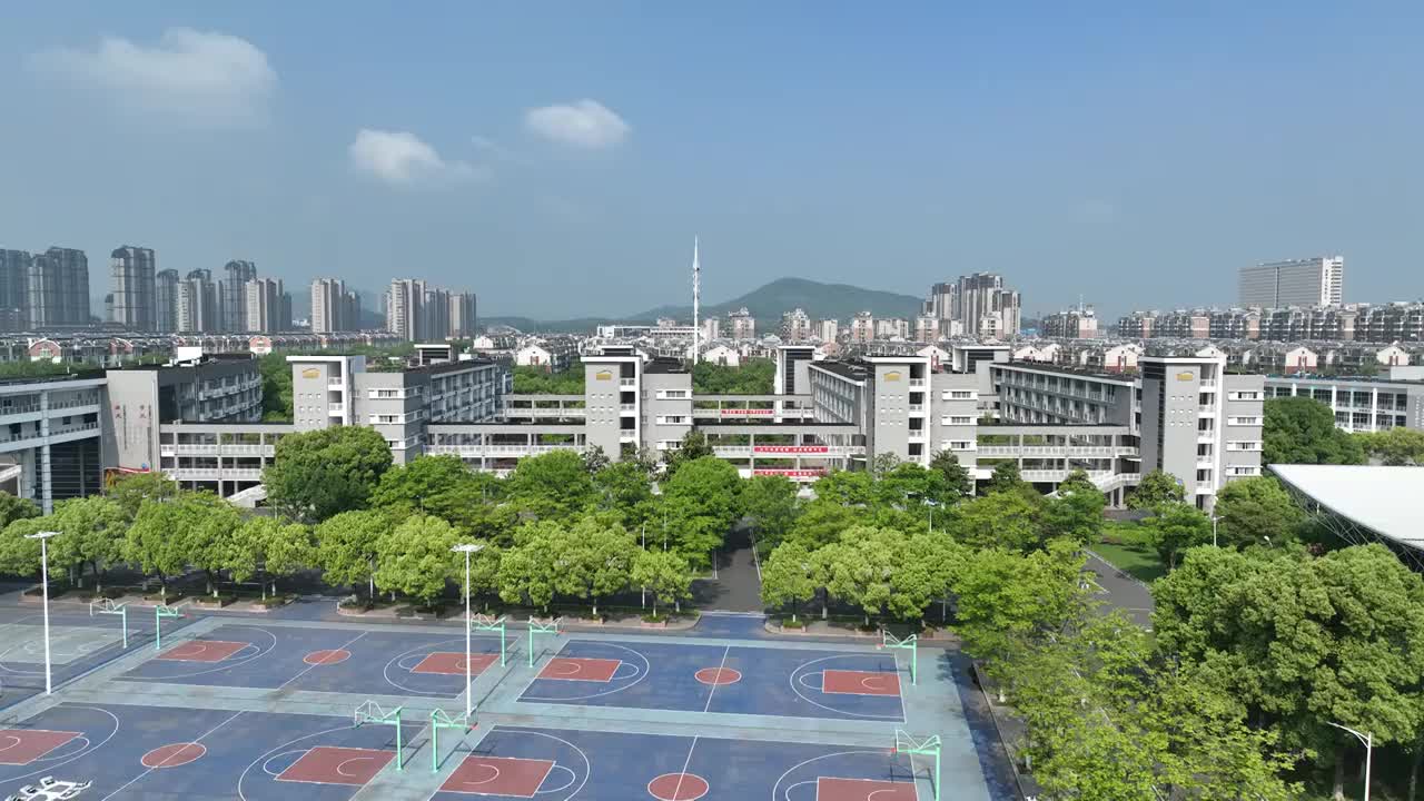 江苏省常州市溧阳市溧阳中学-教学楼视频素材