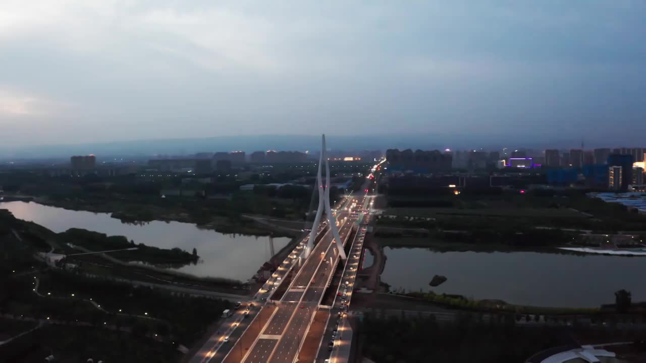 亚洲中国焦作市民主南路沙河桥夜景视频素材