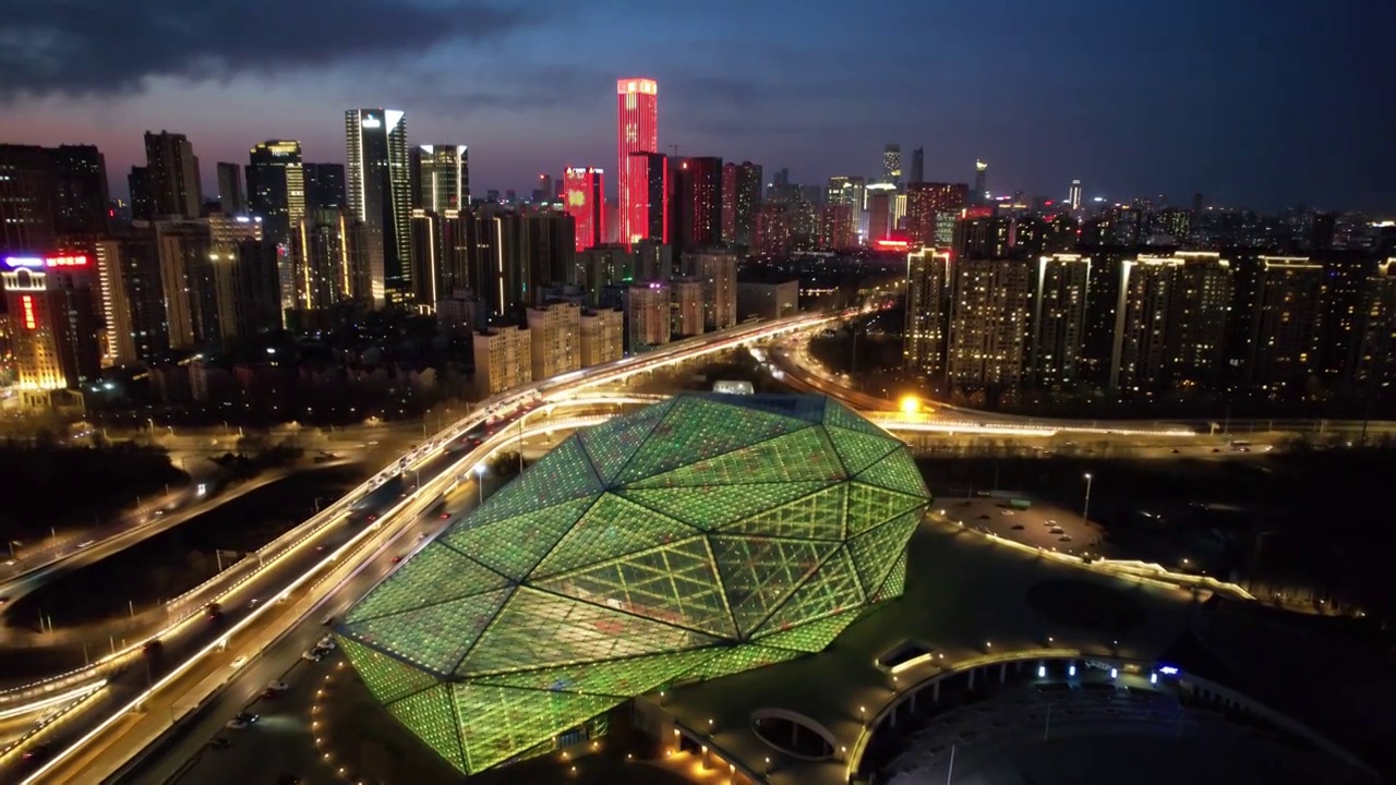 辽宁沈阳盛京大剧院城市夜景航拍风光视频素材