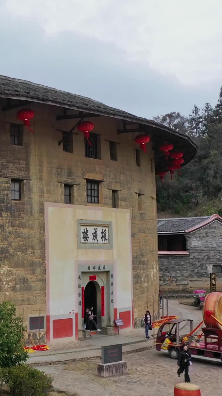 福建土楼，永定土楼群，振成楼，世界文化遗产，福建土楼群，洪坑土楼，圆形的古建筑视频素材