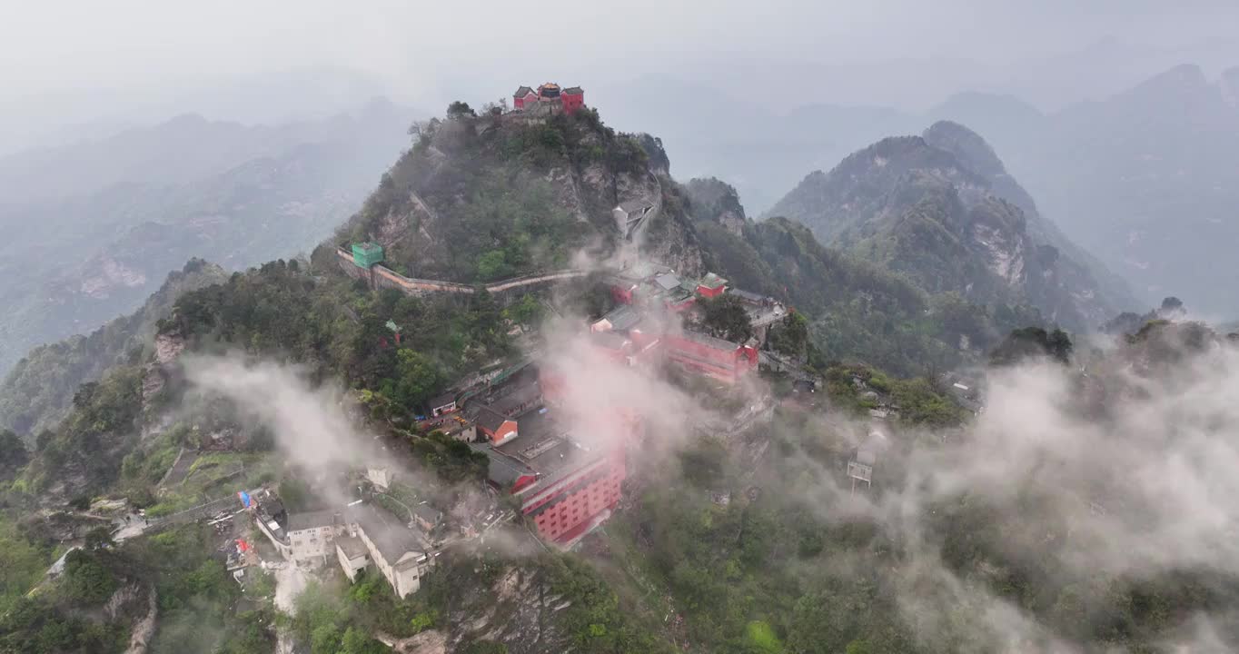 湖北十堰：道教名山武当山风光视频素材