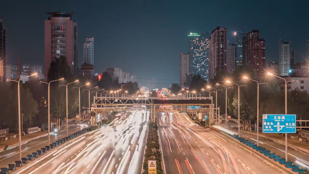 城市夜景车流延时摄影视频素材