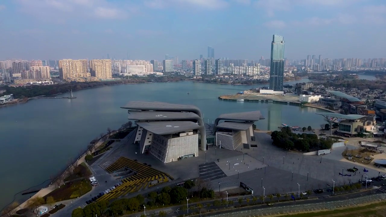 无锡 无锡大剧院 无锡万象城 梦帆广场 蠡湖大桥 太湖山庄 水居苑视频素材