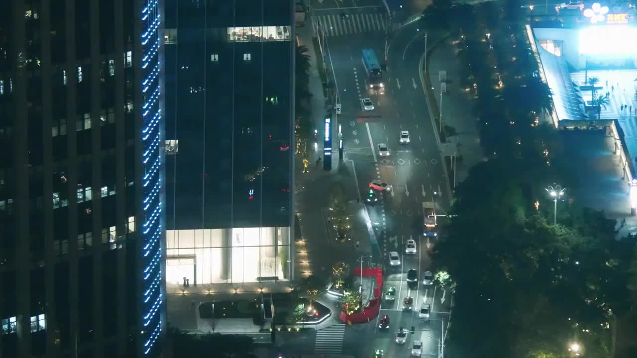 美丽大城市办公楼广场道路缤纷璀璨夜景华丽现代科技感全新视觉盛宴恬静祥和恬静夜晚风情绚丽多彩时尚之都视频素材