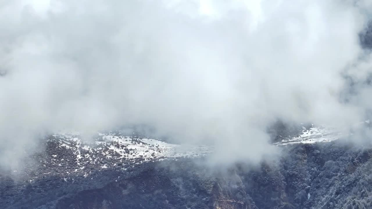 航拍中国西藏林芝雪山风光视频素材