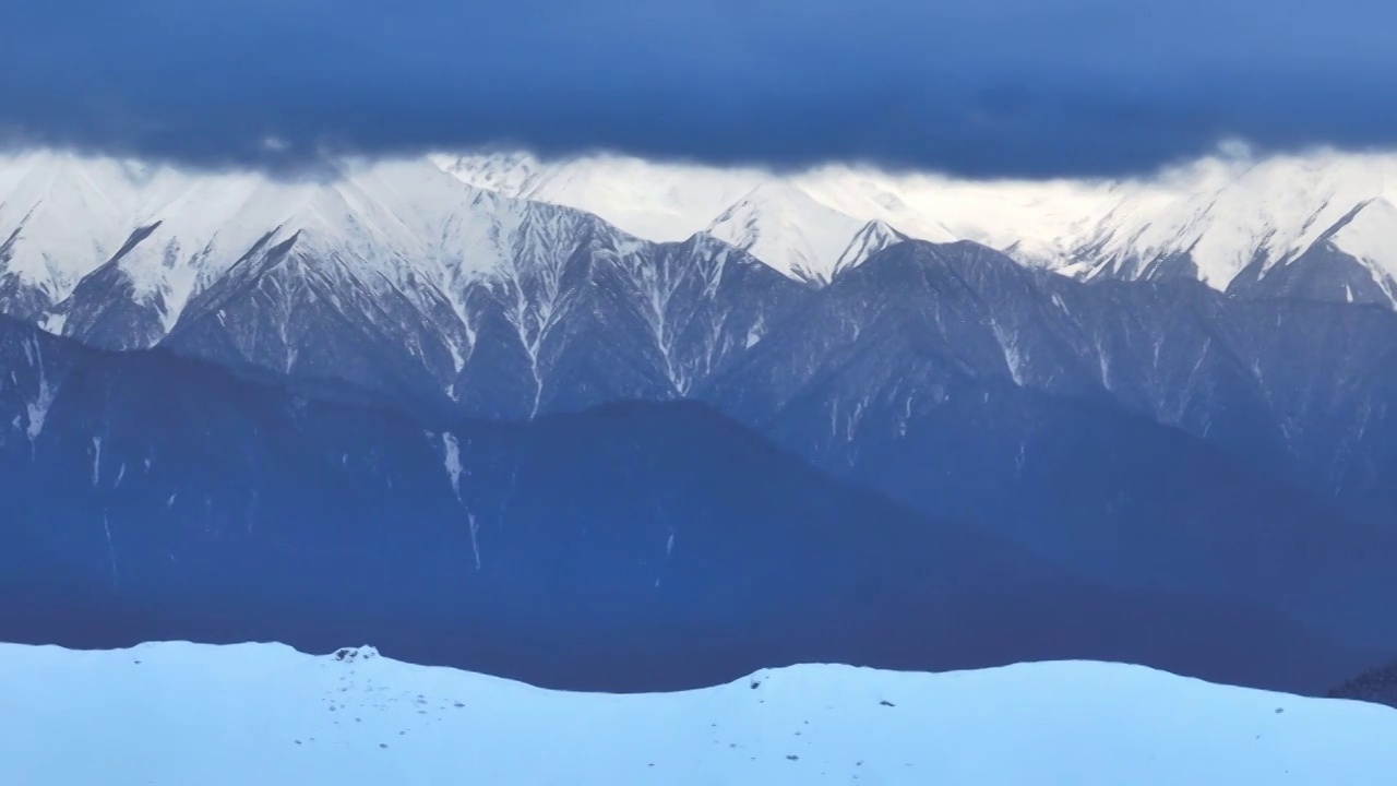 航拍中国西藏林芝雪山风光视频素材