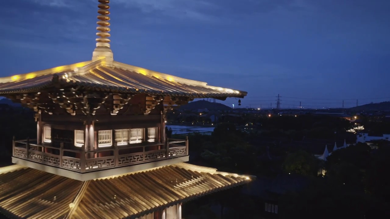 航拍上海广富林文化遗址夜景风光视频素材