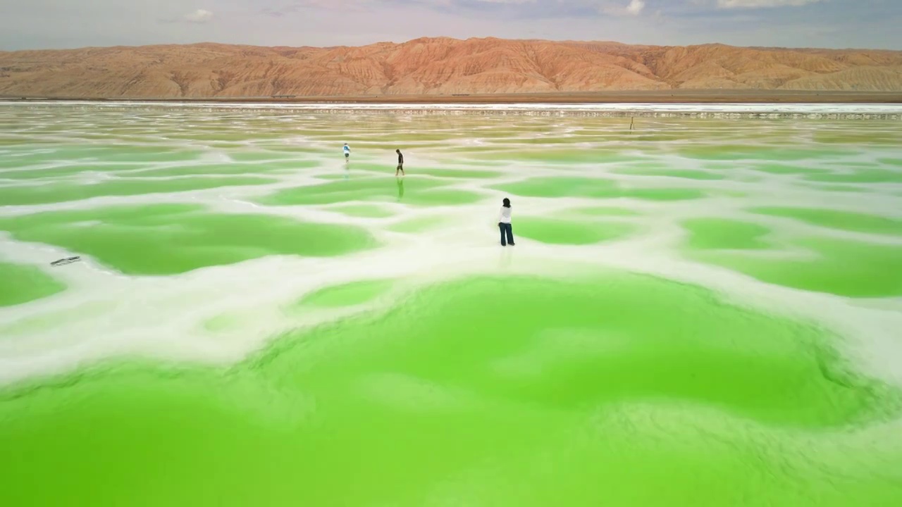 青海茫崖翡翠湖视频素材