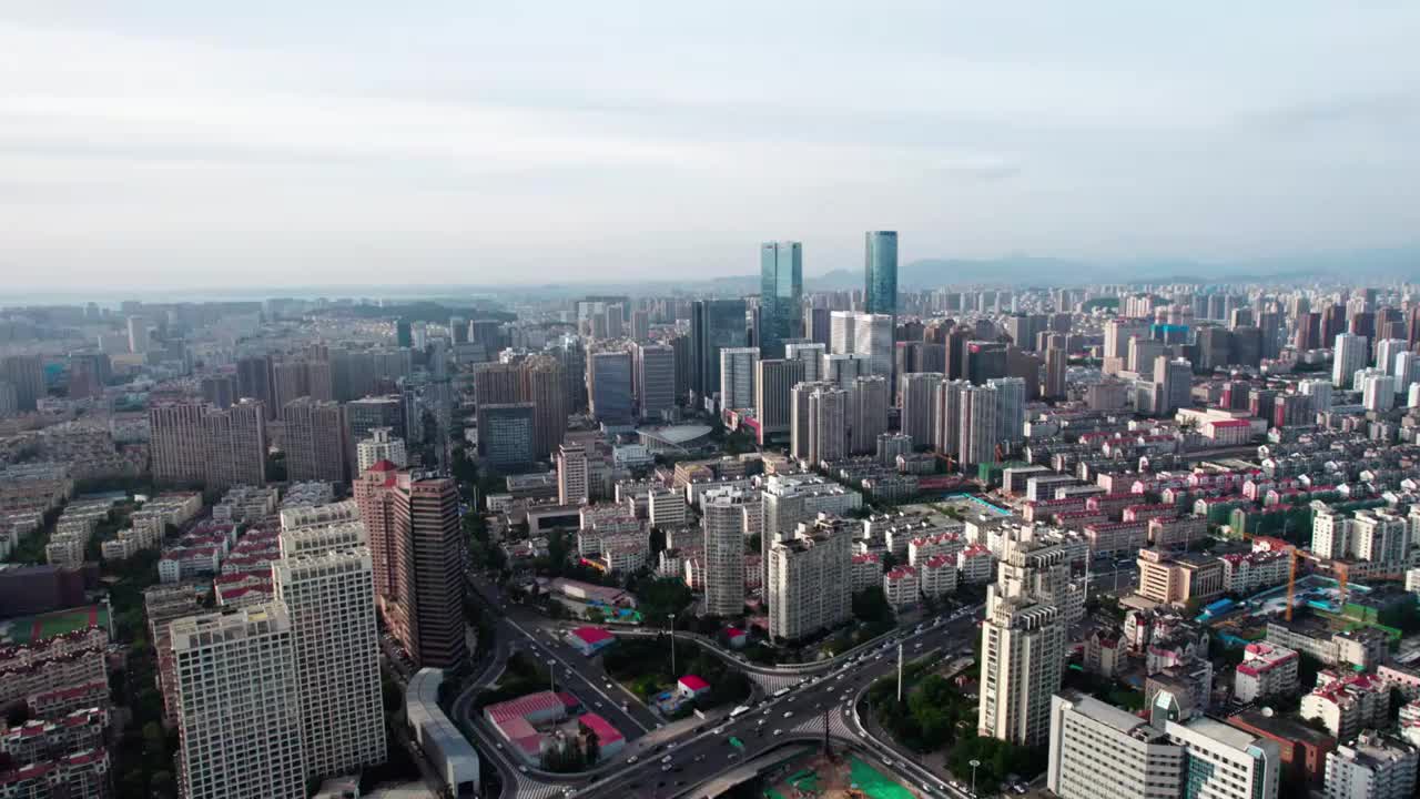 航拍中国青岛城市建筑景观天际线视频素材