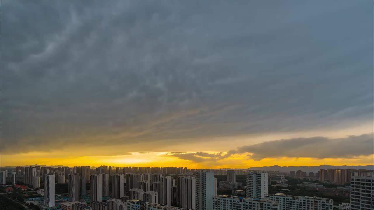 城市日落晚霞延时摄影视频素材