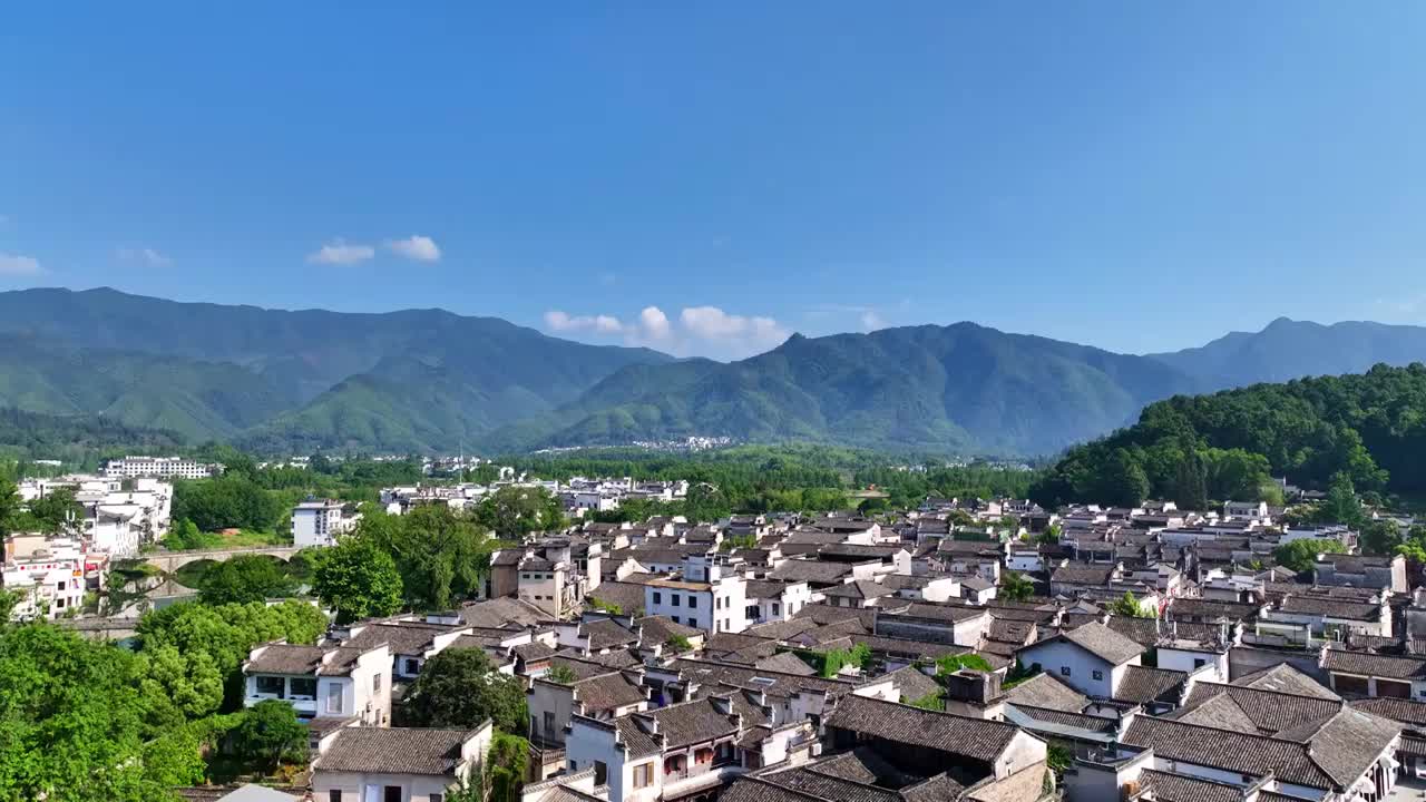 航拍中国传统水墨风安徽黟县宏村景区视频素材