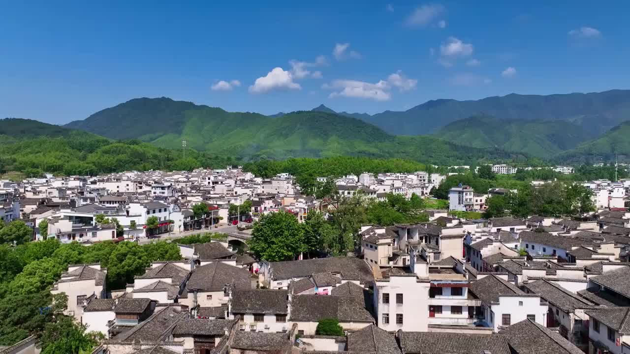 航拍中国传统水墨风安徽黟县宏村景区视频素材