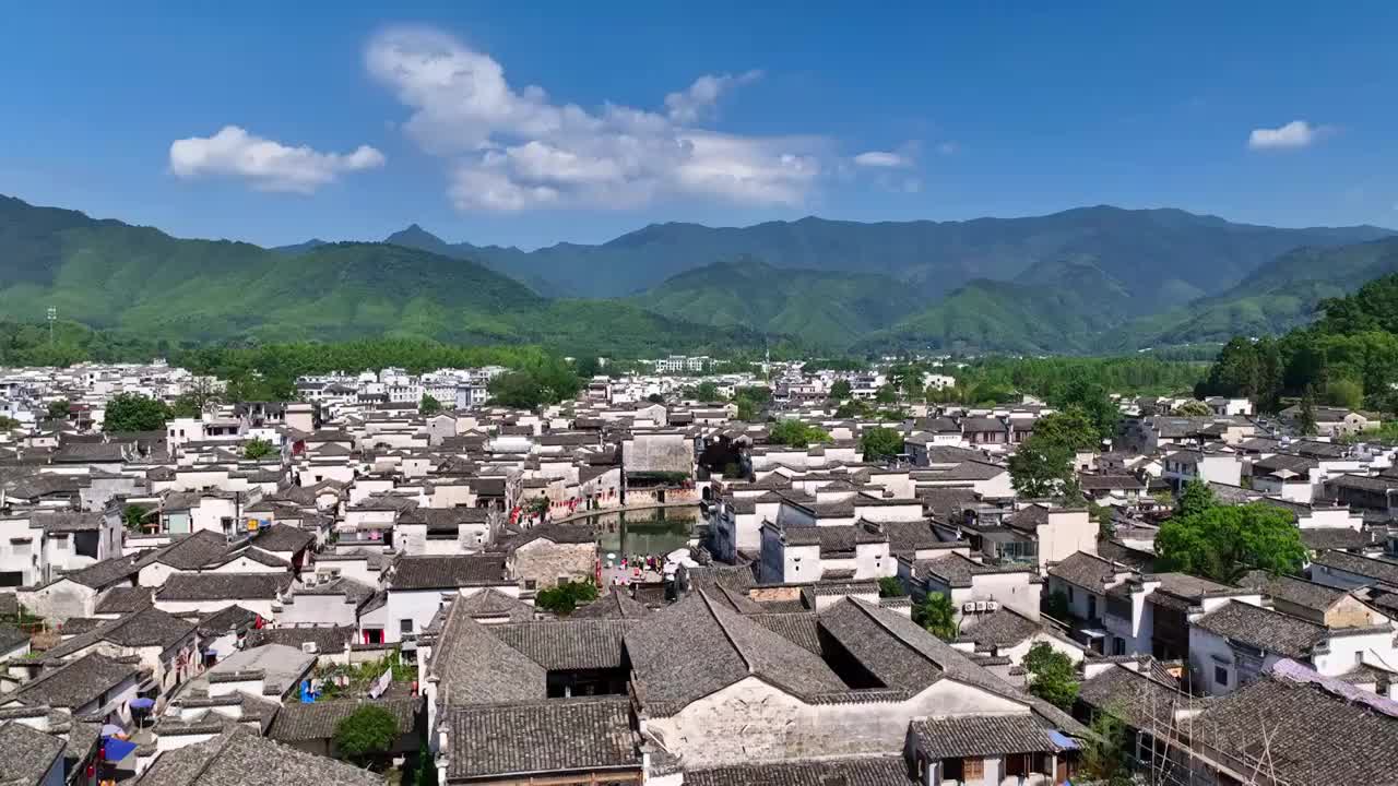 航拍中国传统水墨风安徽黟县宏村景区视频素材