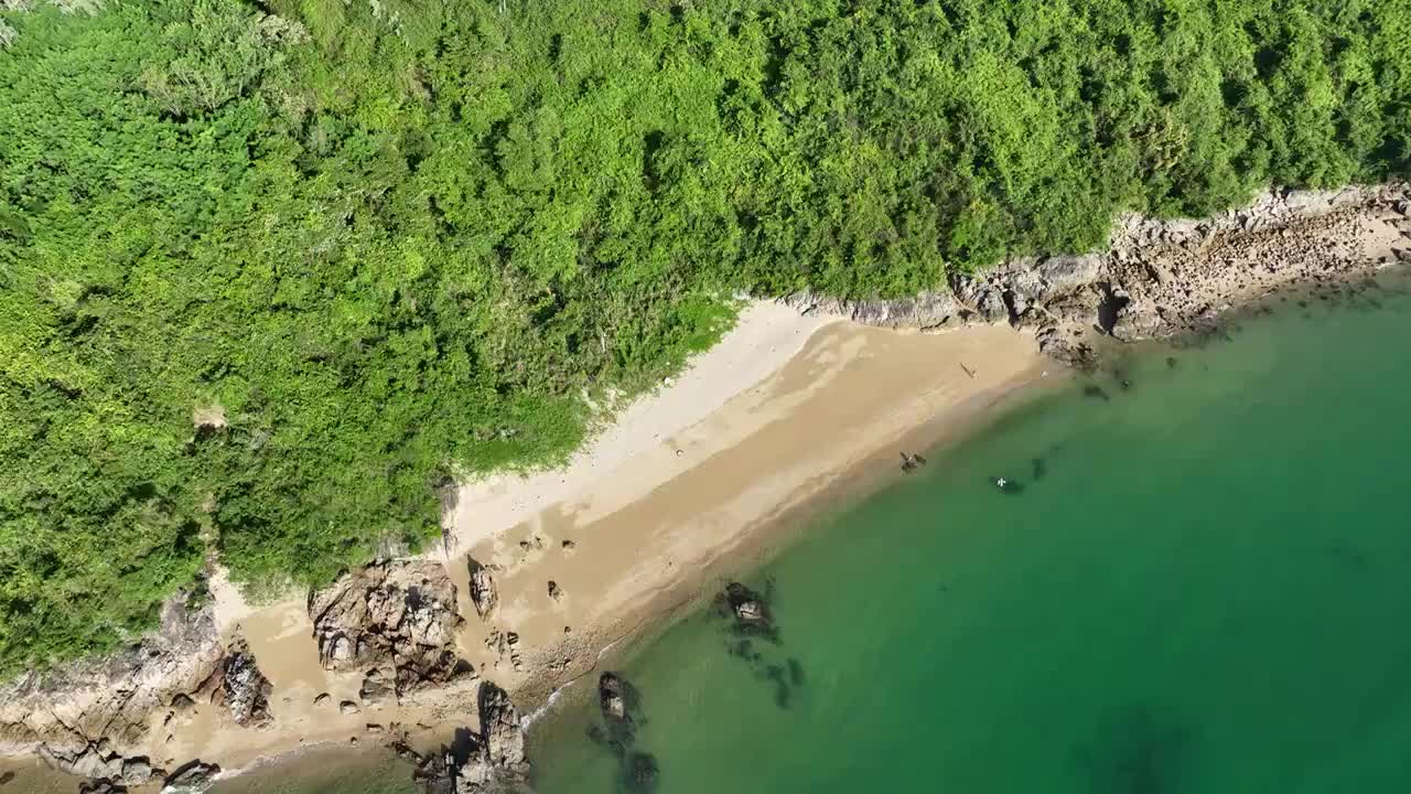 广东省深圳市大鹏新区南澳世纪海景高尔夫球会度假别墅航拍视频素材