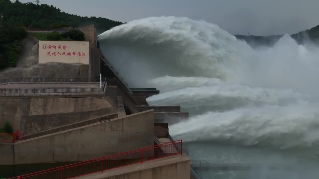 黄河小浪底调水调沙视频素材