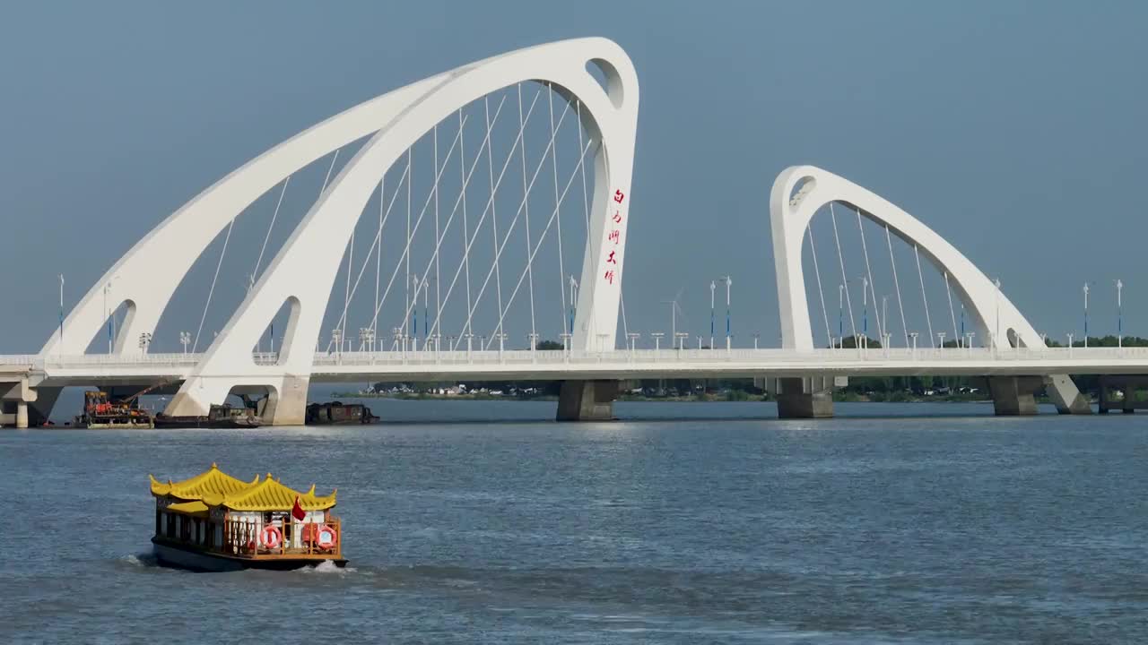 江苏淮安白马湖度假区五一旅游视频素材