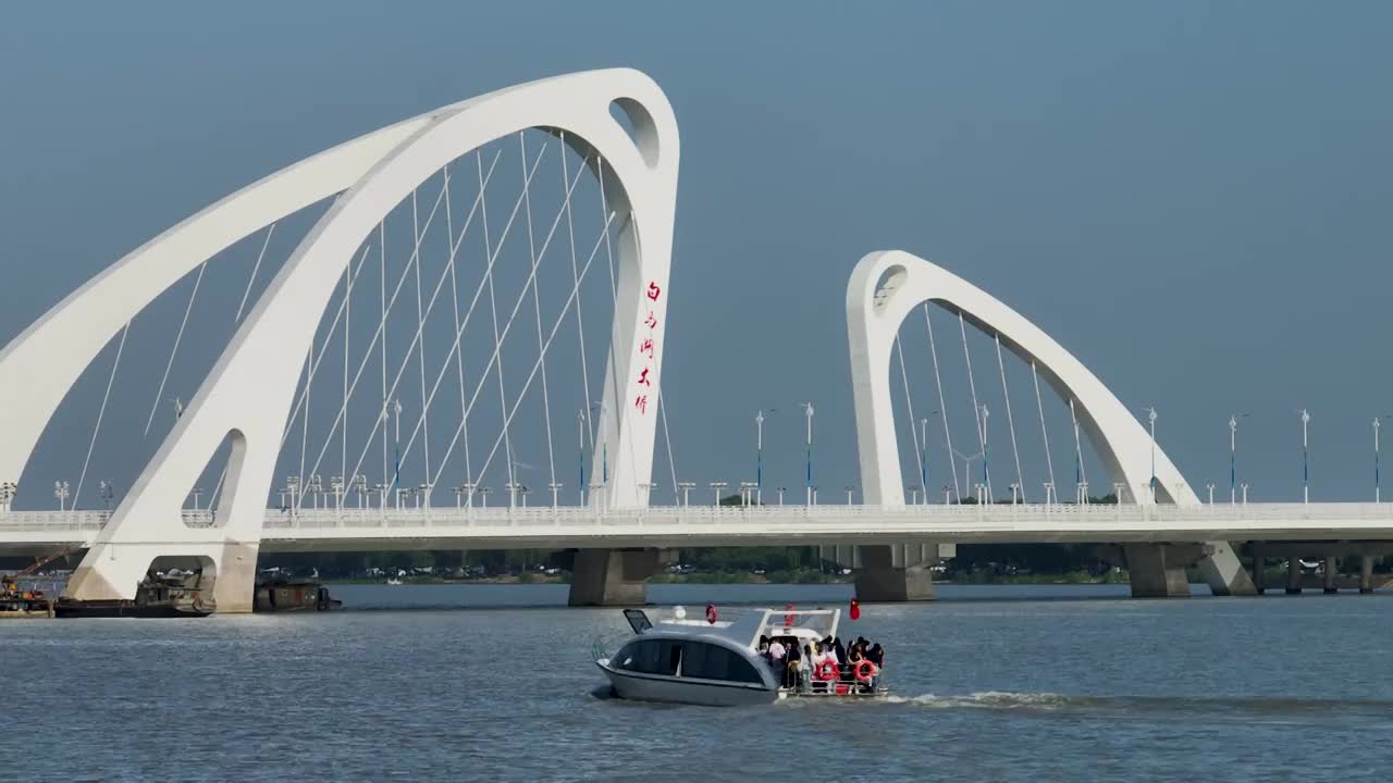 江苏淮安白马湖度假区五一旅游视频素材