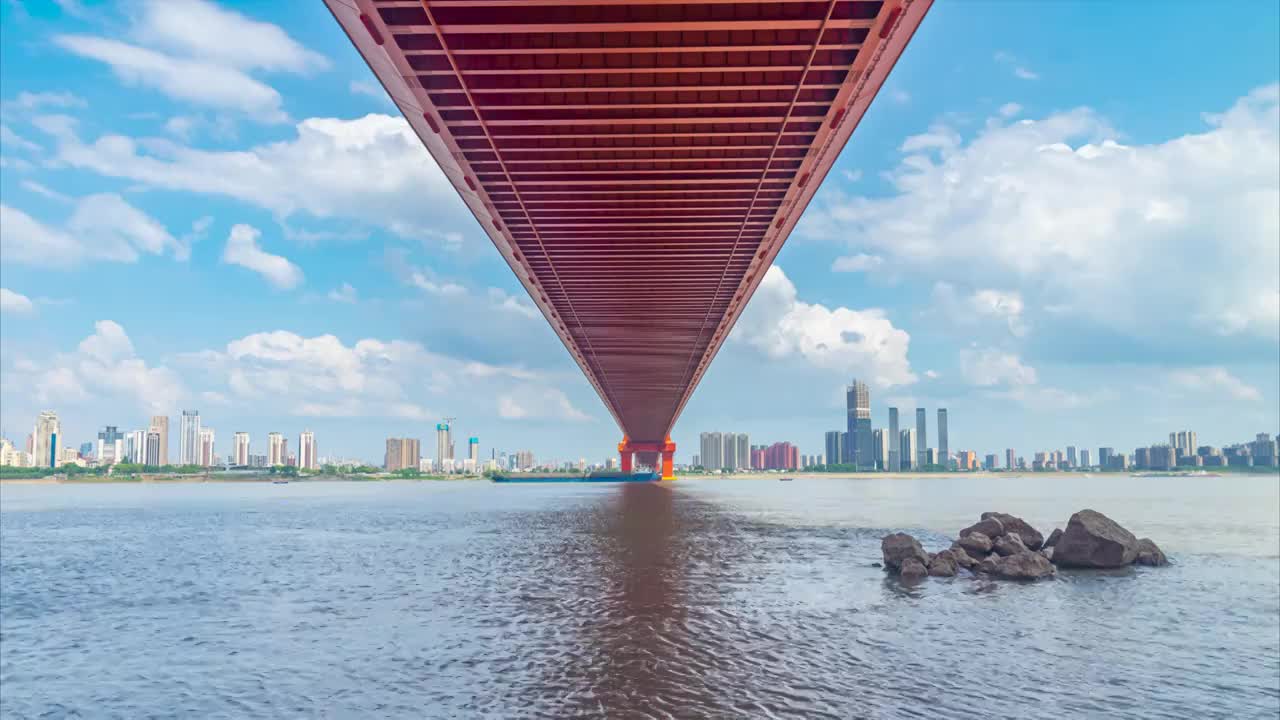 武汉夏日城市地标天际线风光延时摄影视频素材