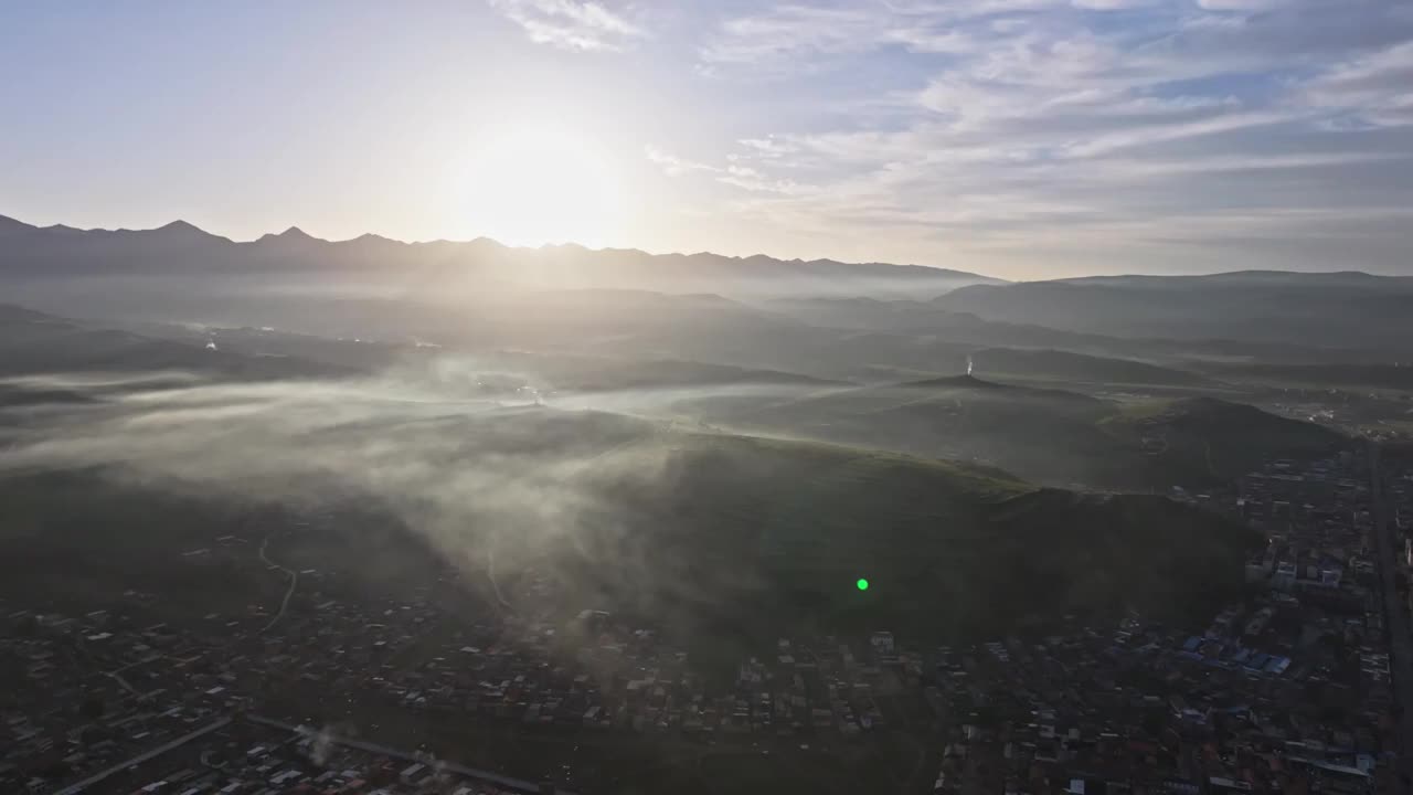 航拍四川阿坝县日出清晨风光视频素材