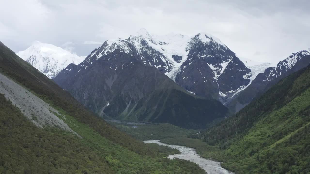 梅林雪山视频素材