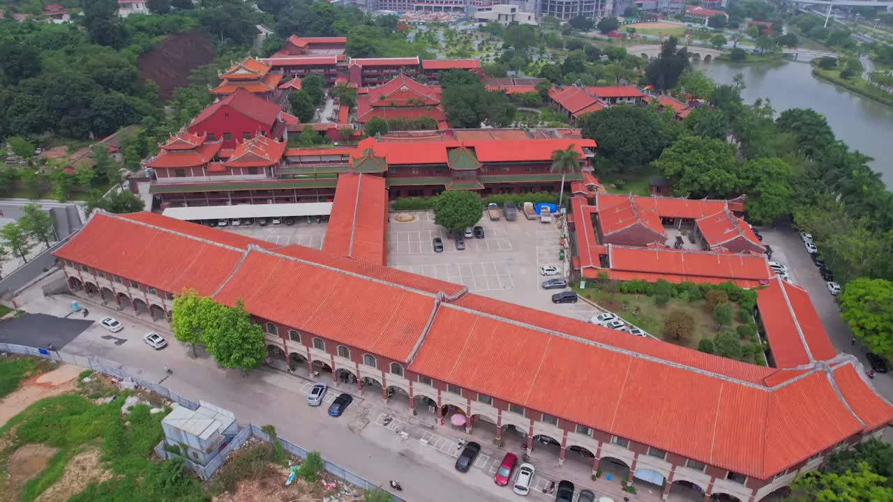 航拍漳州南山寺建筑风光视频素材