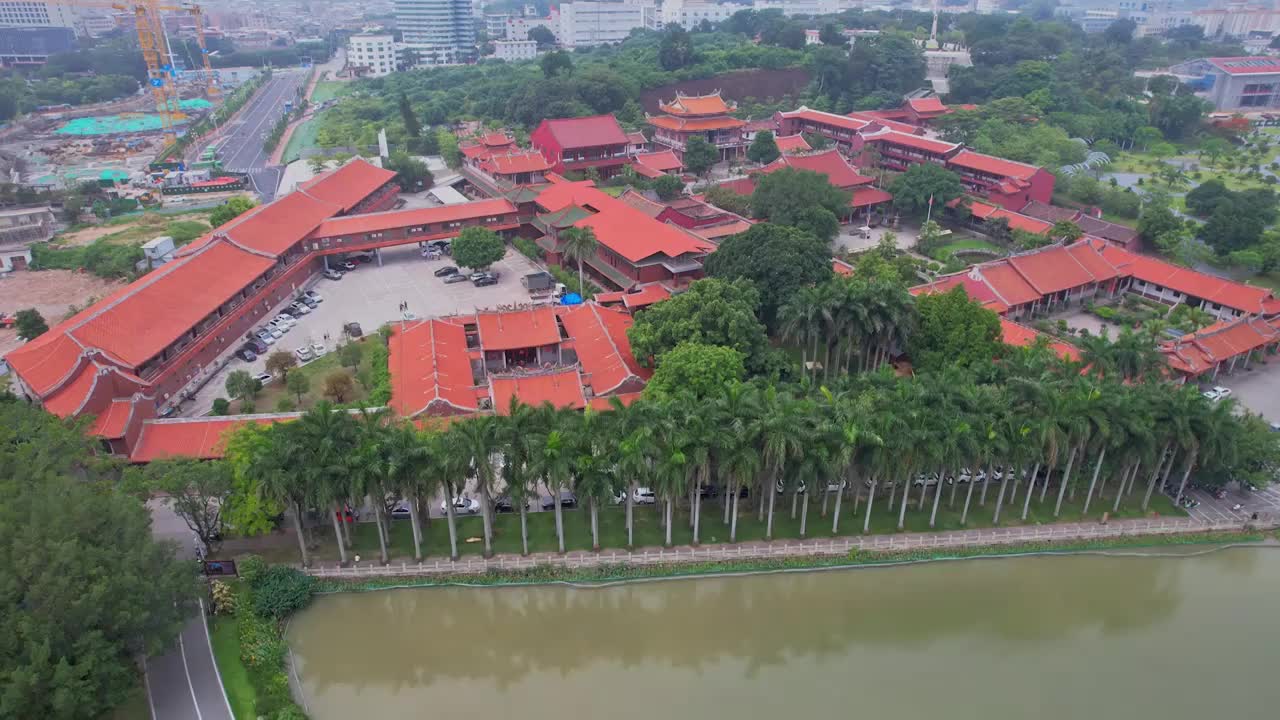 航拍漳州南山寺建筑风光视频素材