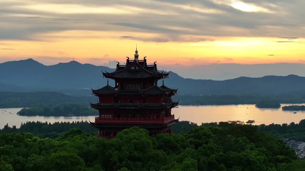 夕阳下的杭州西湖风景视频素材