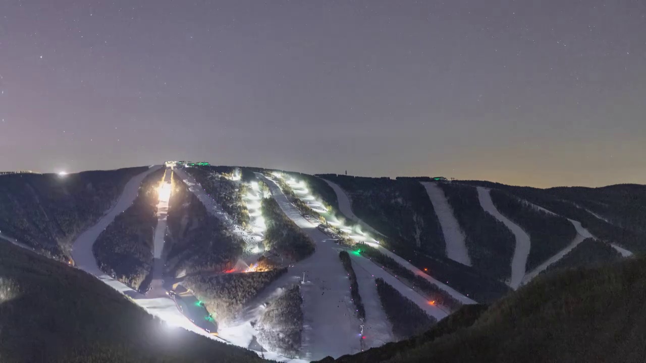 崇礼滑雪场夜空视频下载