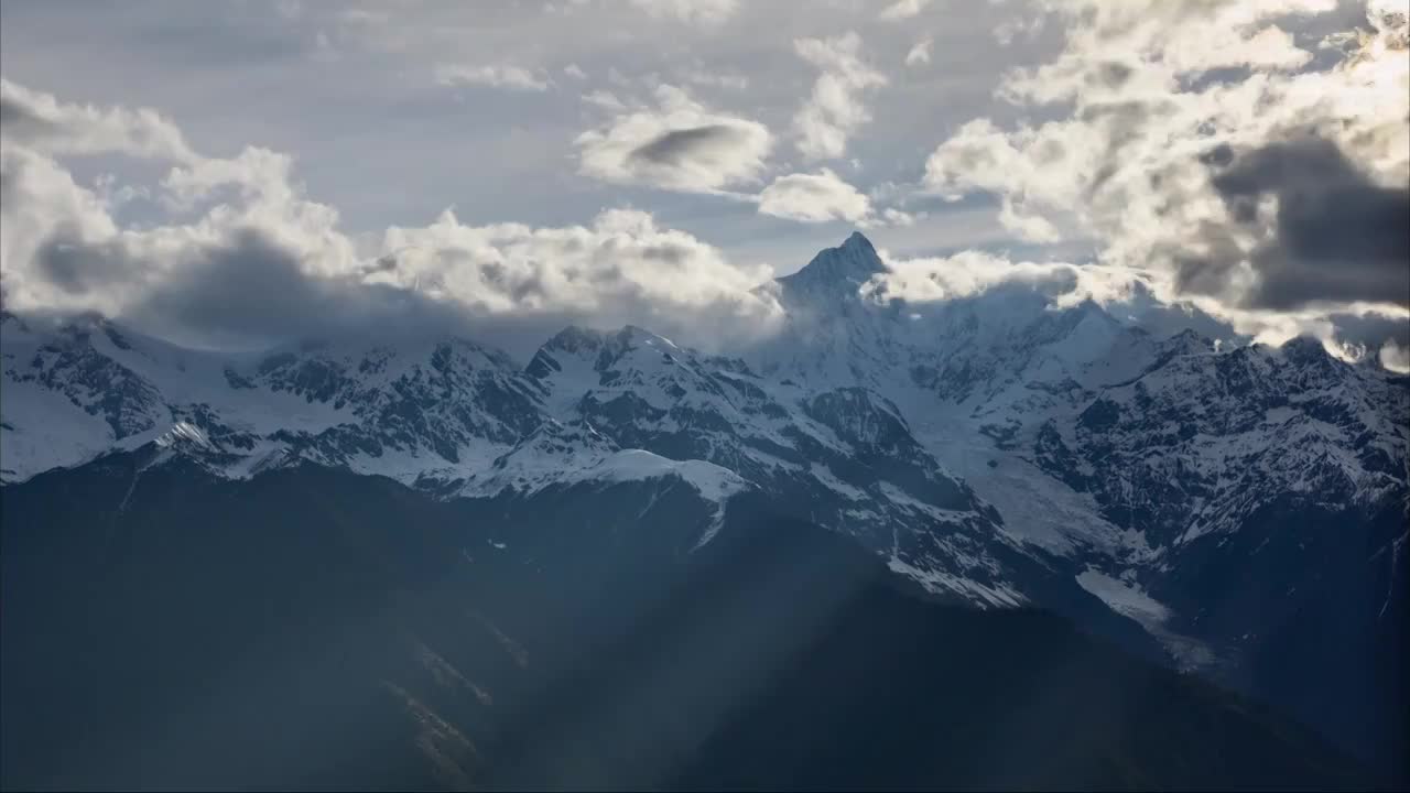 梅里雪山延时视频素材