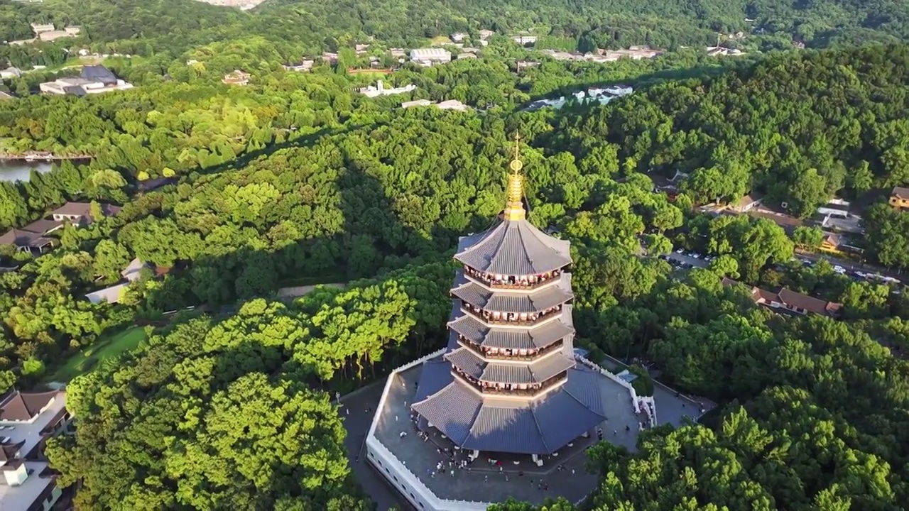 中国杭州西湖雷峰塔视频素材