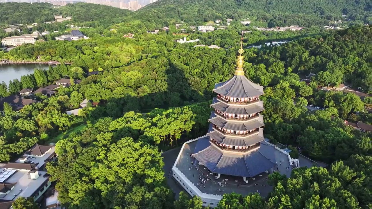 中国杭州西湖雷峰塔视频素材