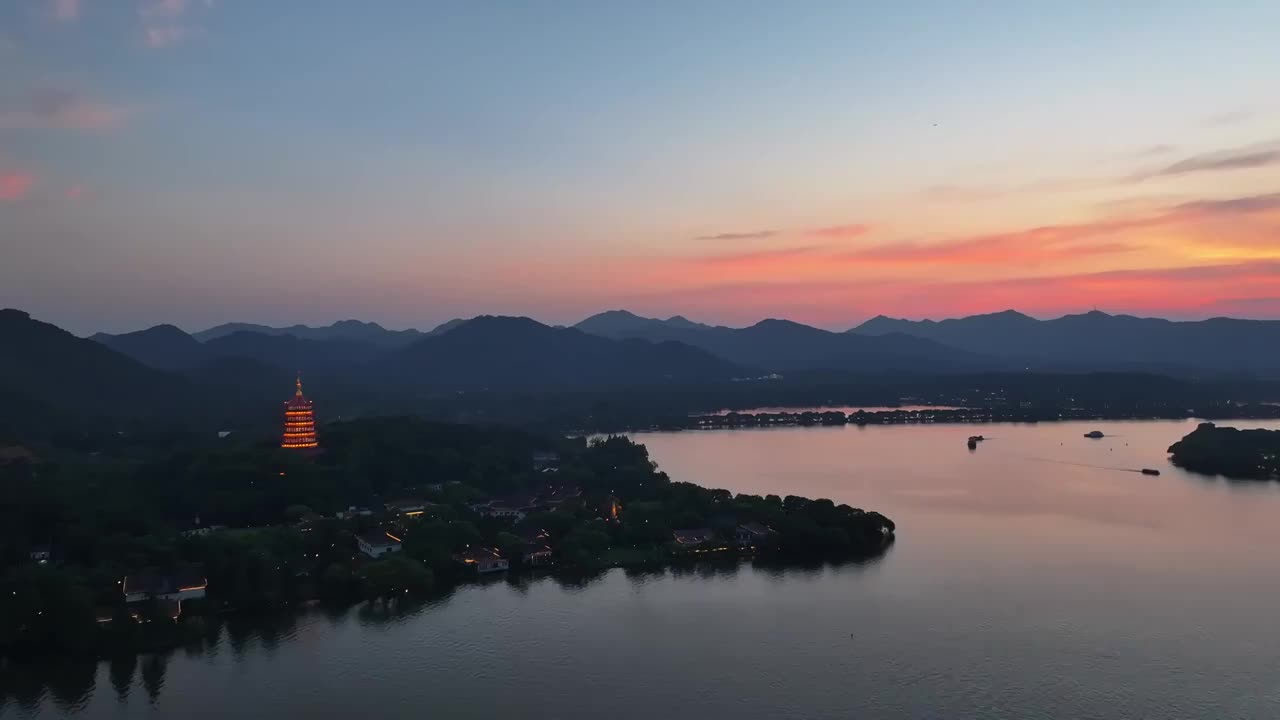 中国杭州西湖雷峰塔日落 西湖十景 雷峰夕照视频素材